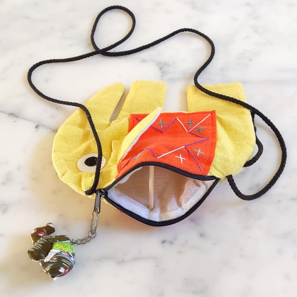 NWOT.Handmade Elephant Fabric Bag w/Embroidery,Zip,Lining,3D Elephant Key Charm. - Picture 5 of 5